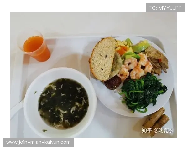 游泳队与营养师合作制定学员赛季饮食计划，游泳运动员餐食谱